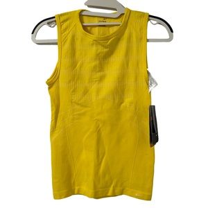 Nike Sphere Dry Yellow‎ Racerback Activewear Top Women Size XS/S